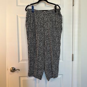 Chicos cropped pants🌼